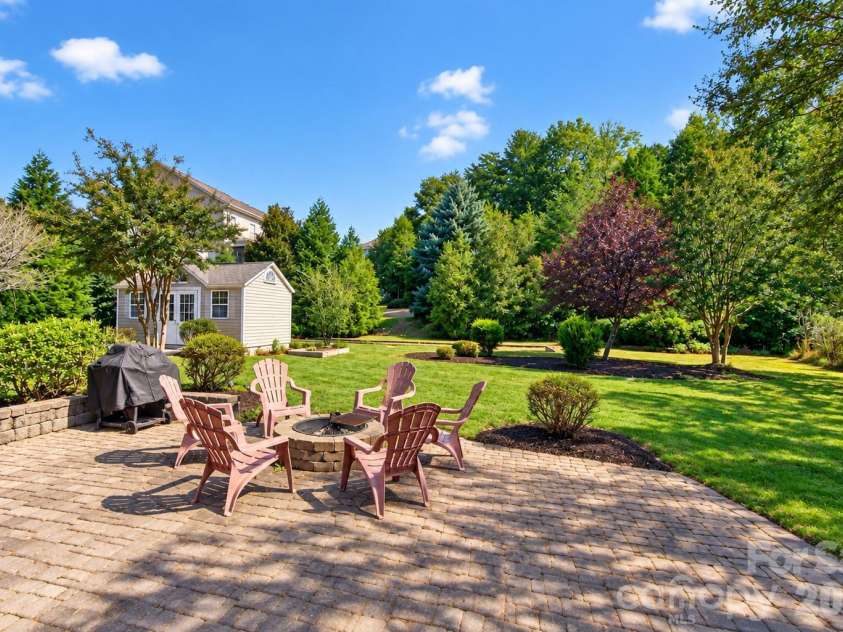 9153 Kensington Forest Drive, Harrisburg, NC 28075.  MLS# CAR4428424, YatesRealty ID 54719. 