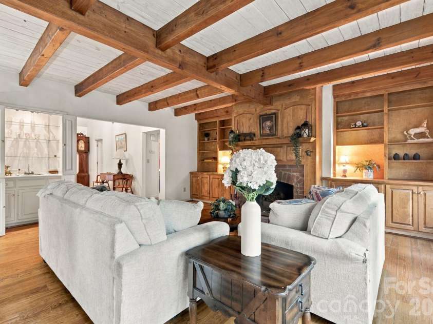 150 Rabun Run, Columbus, NC 28722.  MLS# CAR4430697, YatesRealty ID 54723. 