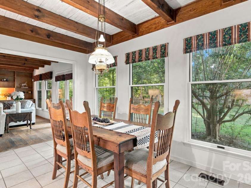 150 Rabun Run, Columbus, NC 28722.  MLS# CAR4430697, YatesRealty ID 54723. 