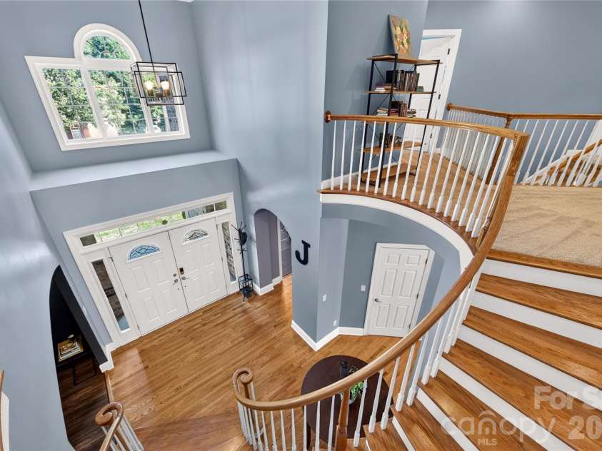 16803 Silversword Drive, Charlotte, NC 28213.  MLS# CAR4429424, YatesRealty ID 54725. 