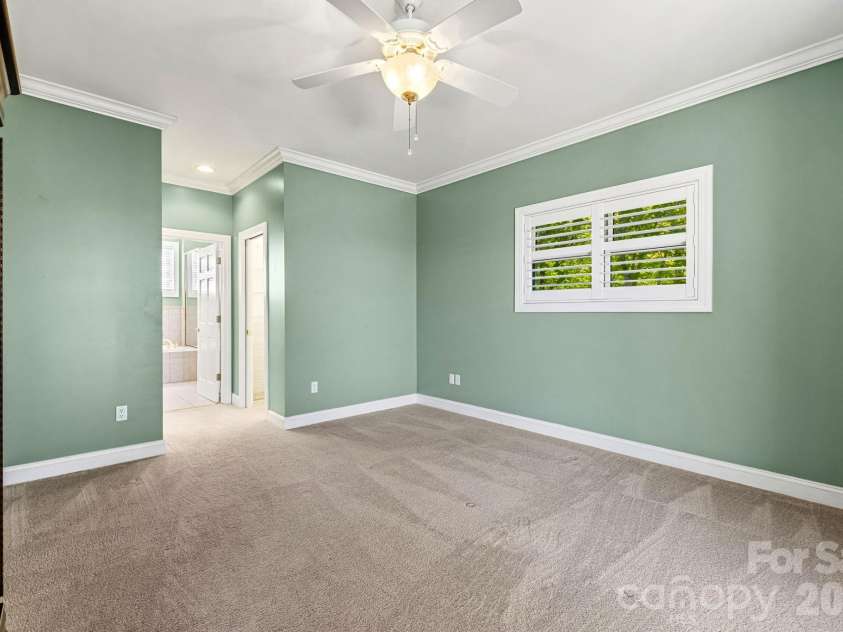 84 Silverado Trail, Whittier, NC 28789.  MLS# CAR4430901, YatesRealty ID 54727. 