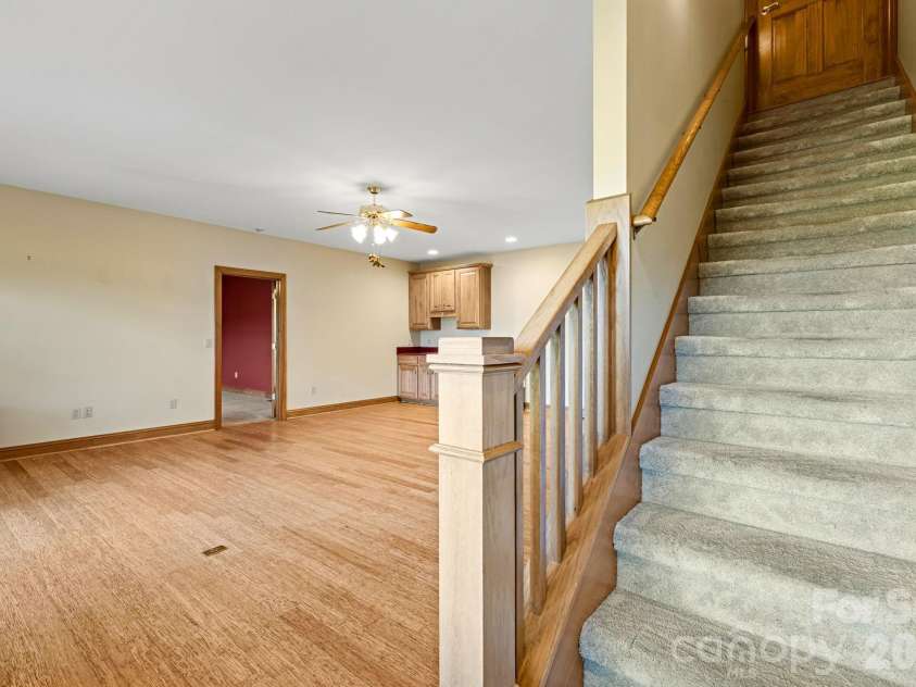 84 Silverado Trail, Whittier, NC 28789.  MLS# CAR4430901, YatesRealty ID 54727. 
