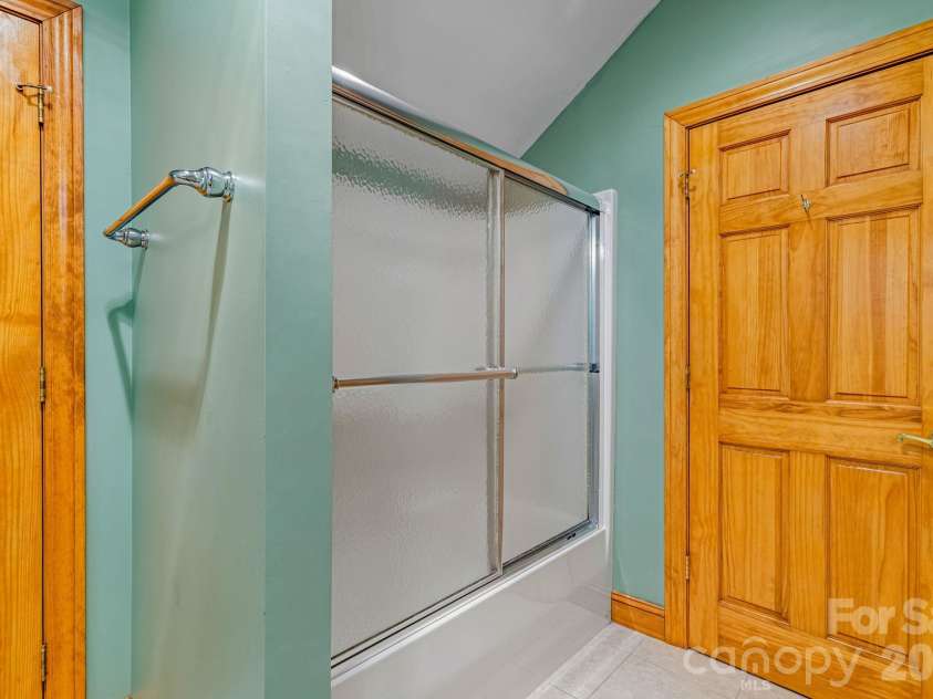 84 Silverado Trail, Whittier, NC 28789.  MLS# CAR4430901, YatesRealty ID 54727. 