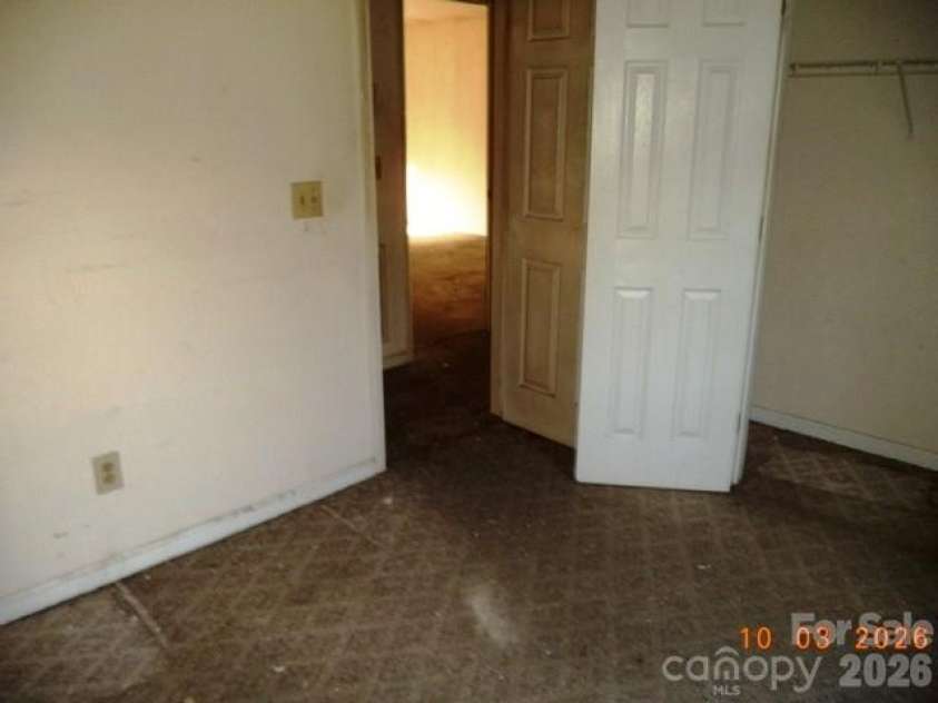 115 Hawkins Avenue, Salisbury, NC 28144.  MLS# CAR4431192, YatesRealty ID 54728. Bedroom1