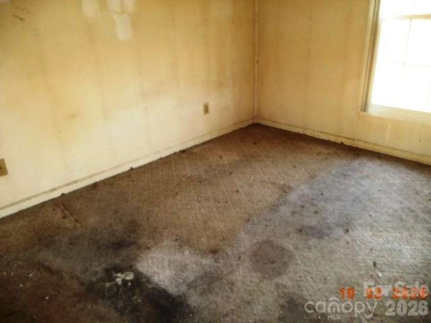 115 Hawkins Avenue, Salisbury, NC 28144.  MLS# CAR4431192, YatesRealty ID 54728. Bedroom2