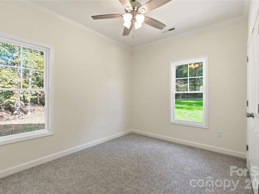 2881 Kiser Road, Winston Salem, NC 27106.  MLS# CAR4352028, YatesRealty ID 5473. 3rd bedroom