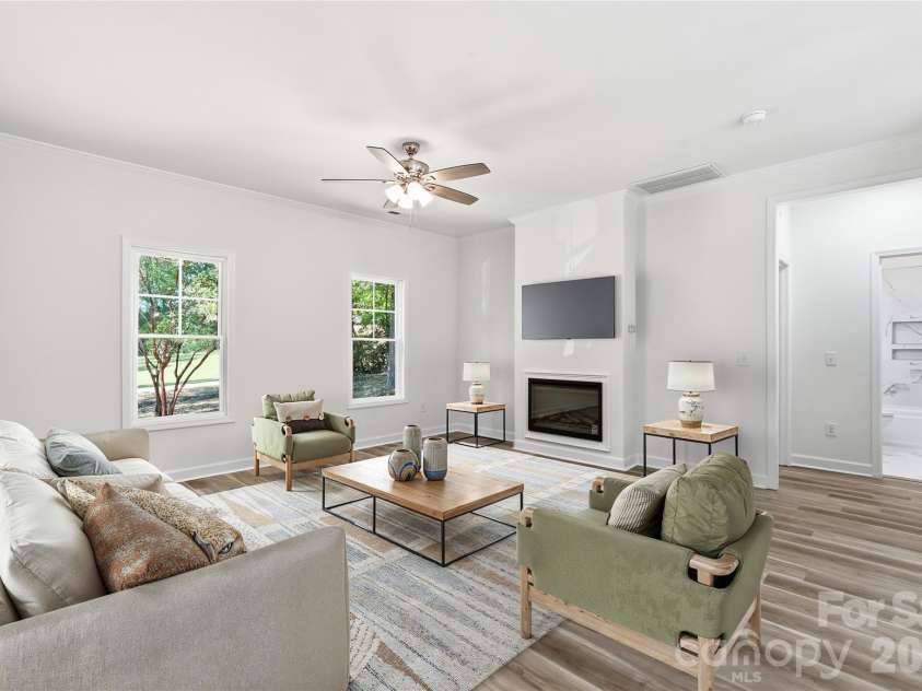 2881 Kiser Road, Winston Salem, NC 27106.  MLS# CAR4352028, YatesRealty ID 5473. 
