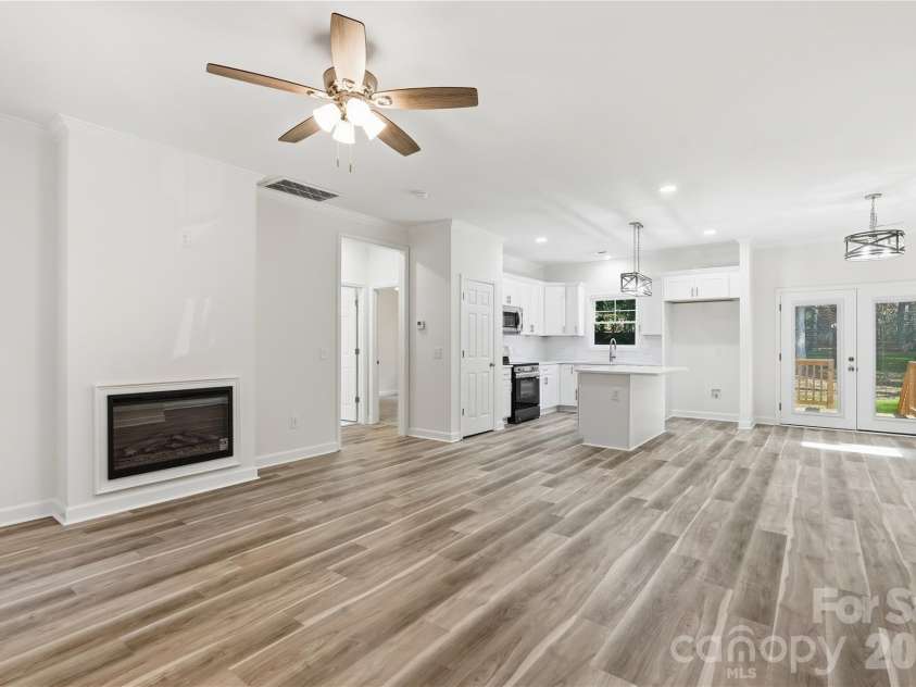 2881 Kiser Road, Winston Salem, NC 27106.  MLS# CAR4352028, YatesRealty ID 5473. 