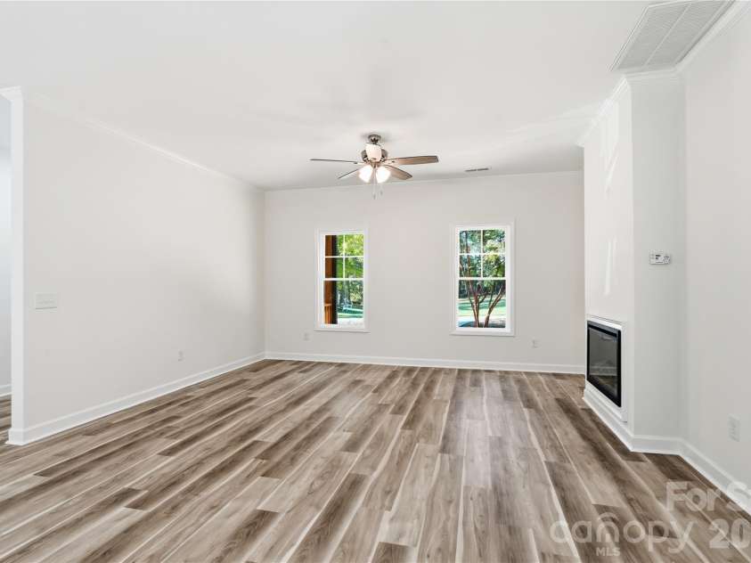 2881 Kiser Road, Winston Salem, NC 27106.  MLS# CAR4352028, YatesRealty ID 5473. 