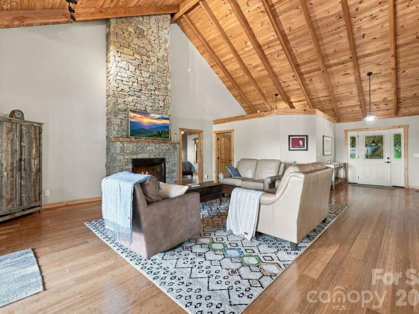 598 Valle Meadows Trail, Sugar Grove, NC 28679.  MLS# CAR4431239, YatesRealty ID 54732. 
