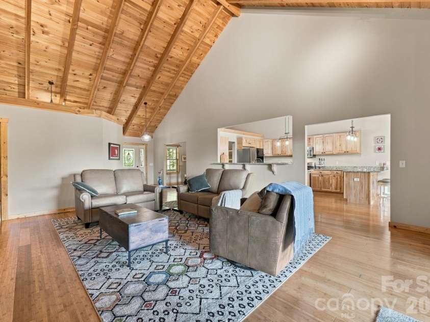 598 Valle Meadows Trail, Sugar Grove, NC 28679.  MLS# CAR4431239, YatesRealty ID 54732. 
