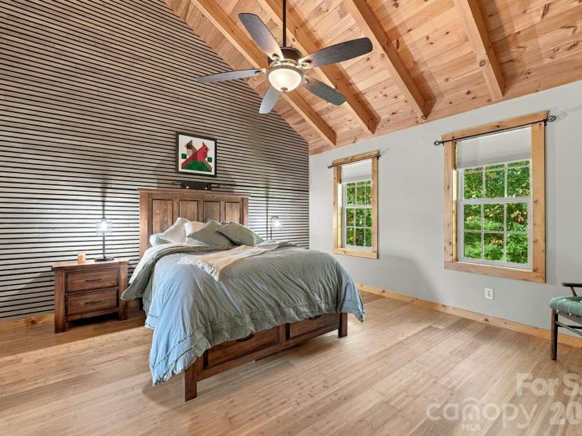 598 Valle Meadows Trail, Sugar Grove, NC 28679.  MLS# CAR4431239, YatesRealty ID 54732. 