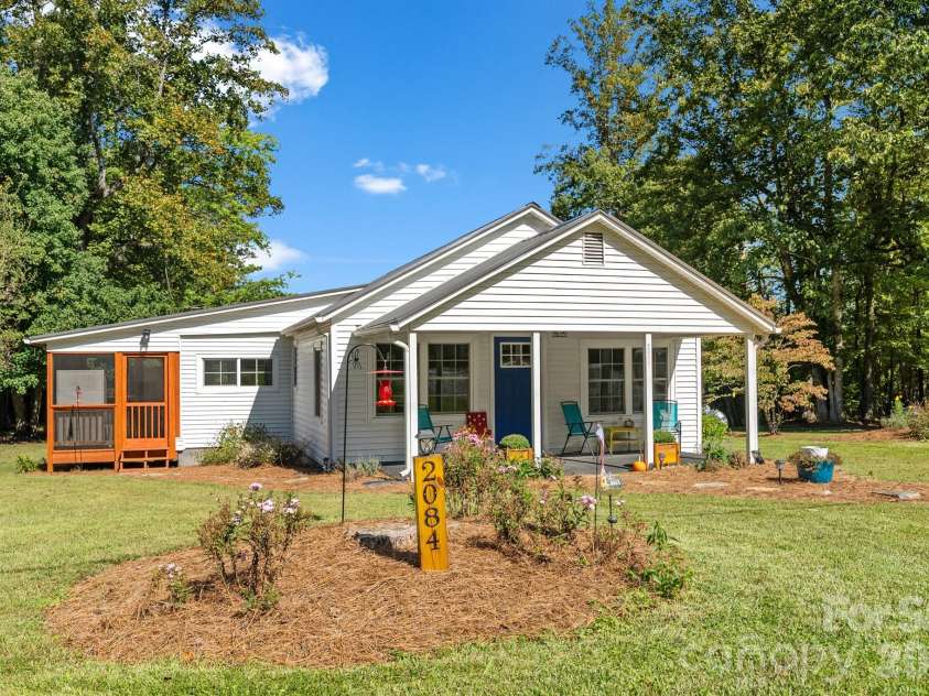 2084 Thurmond Road, Thurmond, NC 28663.  MLS# CAR4431225, YatesRealty ID 54735. 