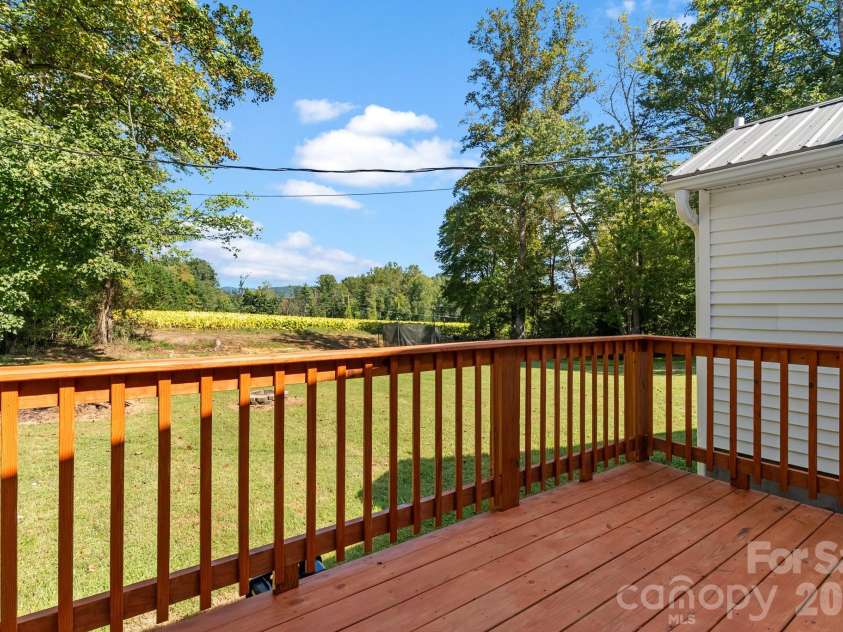 2084 Thurmond Road, Thurmond, NC 28663.  MLS# CAR4431225, YatesRealty ID 54735. 