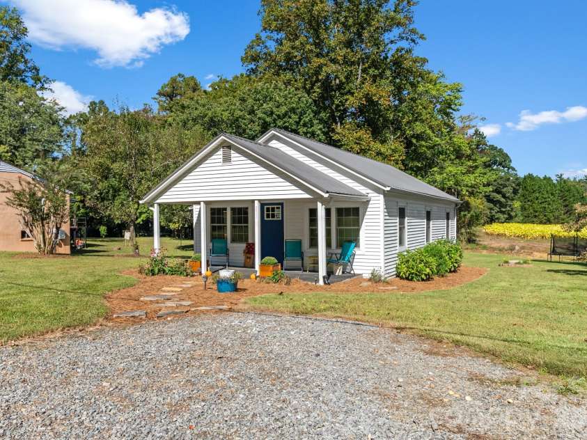 2084 Thurmond Road, Thurmond, NC 28663.  MLS# CAR4431225, YatesRealty ID 54735. 