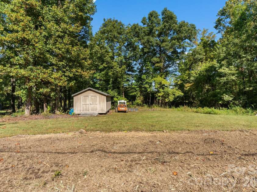 2084 Thurmond Road, Thurmond, NC 28663.  MLS# CAR4431225, YatesRealty ID 54735. 