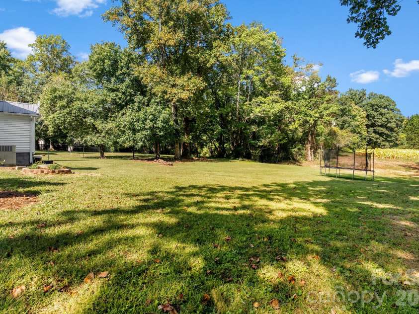 2084 Thurmond Road, Thurmond, NC 28663.  MLS# CAR4431225, YatesRealty ID 54735. 