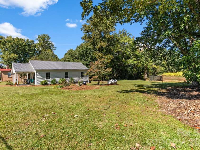 2084 Thurmond Road, Thurmond, NC 28663.  MLS# CAR4431225, YatesRealty ID 54735. 