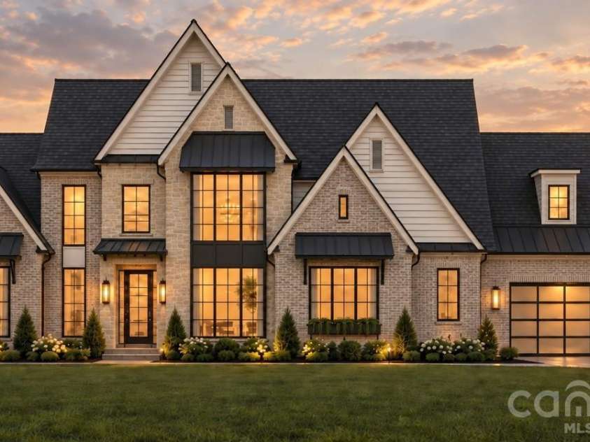 2524 High Ridge Road, Charlotte, NC 28270.  MLS# CAR4426056, YatesRealty ID 54737. 