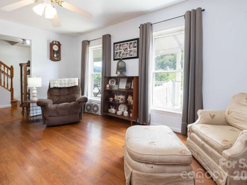 378 Yates Cove Road, Waynesville, NC 28785.  MLS# CAR4405532, YatesRealty ID 54739. 