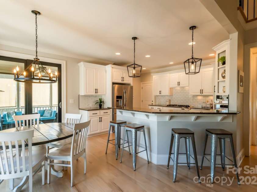 258 Ridge Reserve Drive, Lake Wylie, SC 29710.  MLS# CAR4226947, YatesRealty ID 5474. 