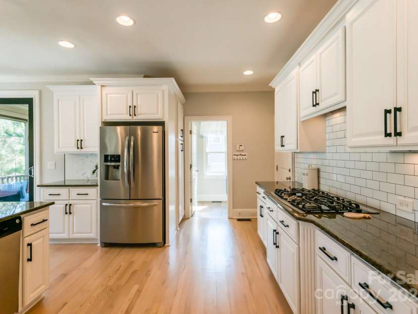 258 Ridge Reserve Drive, Lake Wylie, SC 29710.  MLS# CAR4226947, YatesRealty ID 5474. 