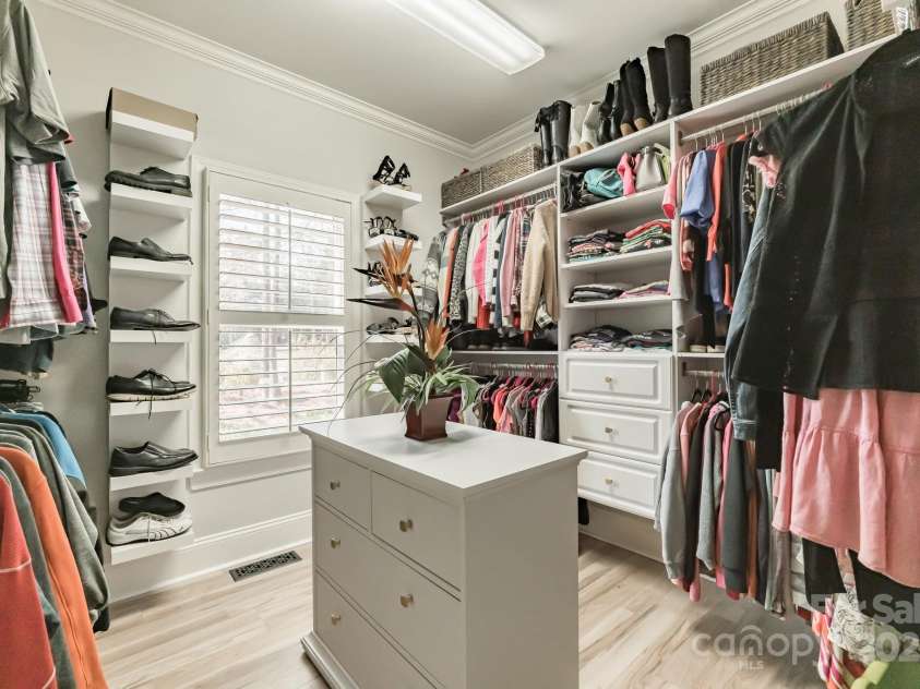 258 Ridge Reserve Drive, Lake Wylie, SC 29710.  MLS# CAR4226947, YatesRealty ID 5474. 