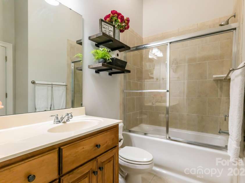 258 Ridge Reserve Drive, Lake Wylie, SC 29710.  MLS# CAR4226947, YatesRealty ID 5474. 