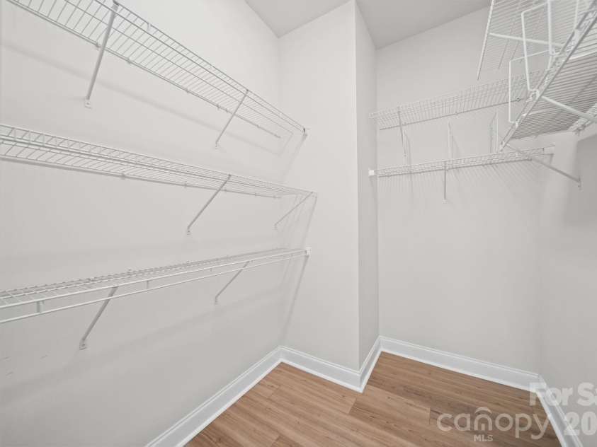 203 Heathbrook Lane, Waxhaw, NC 28173.  MLS# CAR4429780, YatesRealty ID 54740. Primary closet