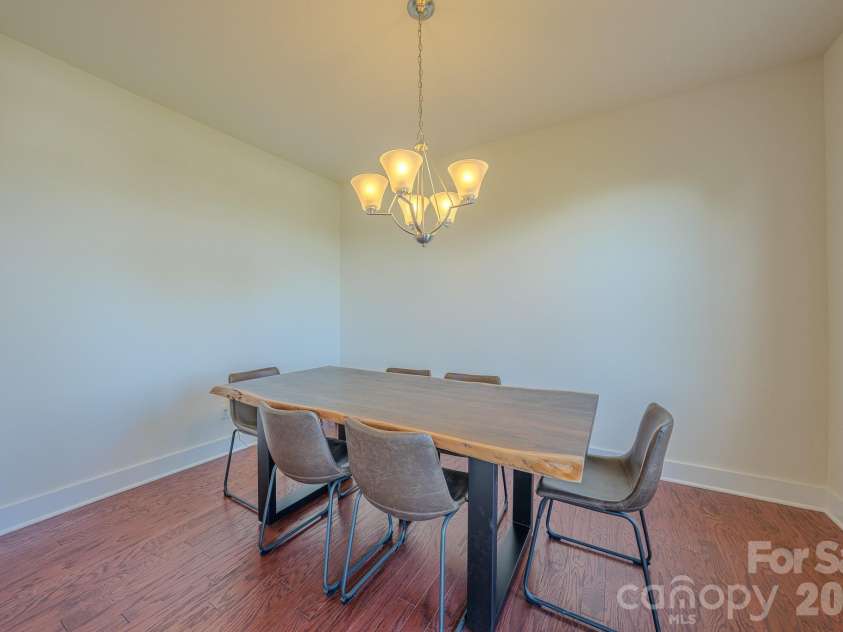 623 Cardwell Lane, Fletcher, NC 28732.  MLS# CAR4430671, YatesRealty ID 54742. Dining Room