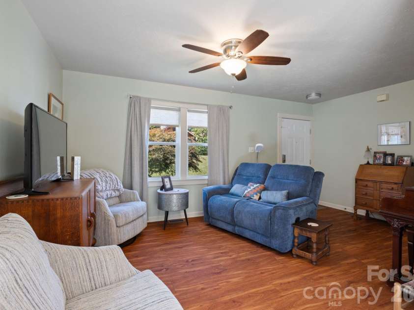 74 Ridgeline Road, Clyde, NC 28721.  MLS# CAR4429782, YatesRealty ID 54743. 