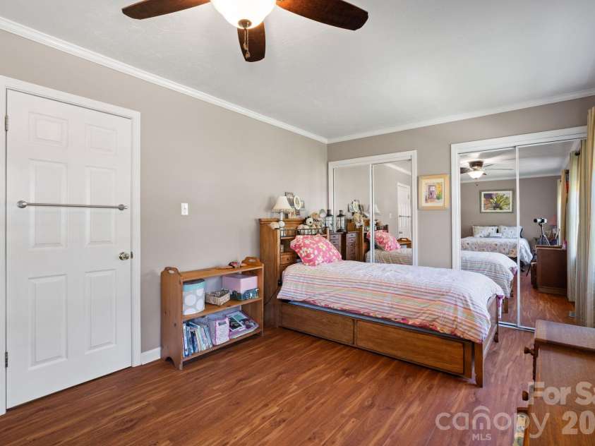74 Ridgeline Road, Clyde, NC 28721.  MLS# CAR4429782, YatesRealty ID 54743. 
