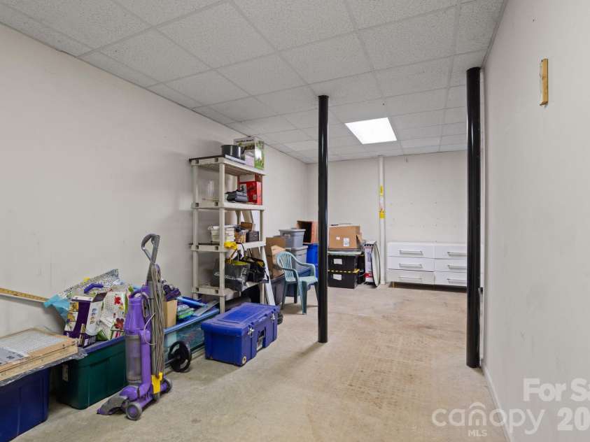 74 Ridgeline Road, Clyde, NC 28721.  MLS# CAR4429782, YatesRealty ID 54743. 