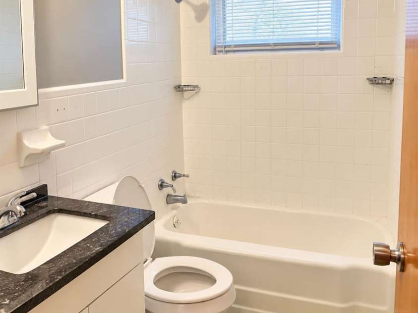 3100 Allen Road, Charlotte, NC 28269.  MLS# CAR4431251, YatesRealty ID 54744. 