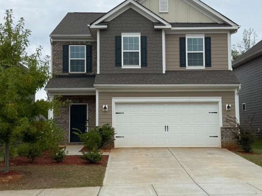 352 Runner Stone Lane, Fort Mill, SC 29715.  MLS# CAR4427650, YatesRealty ID 54746. 