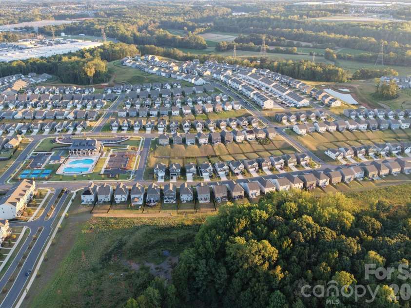 352 Runner Stone Lane, Fort Mill, SC 29715.  MLS# CAR4427650, YatesRealty ID 54746. 