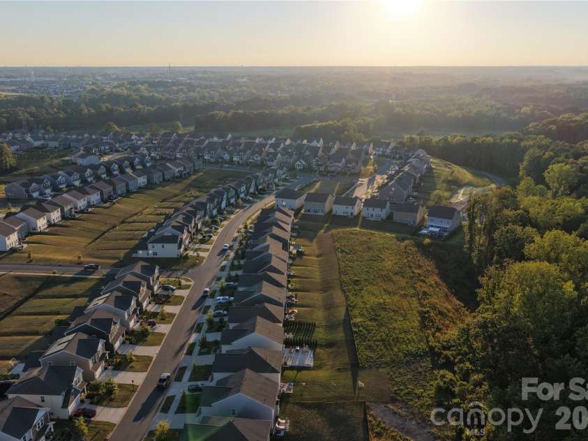 352 Runner Stone Lane, Fort Mill, SC 29715.  MLS# CAR4427650, YatesRealty ID 54746. 