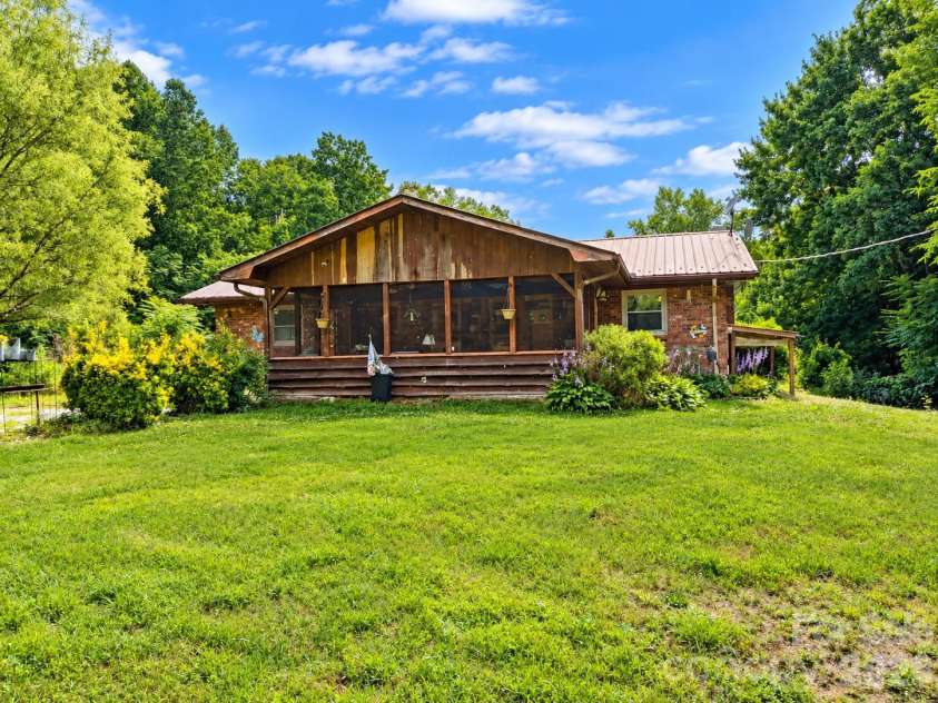 90 Pittman Road, Fletcher, NC 28732.  MLS# CAR4431258, YatesRealty ID 54748. 