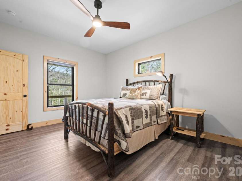 162 Shady Oak Lane, West Jefferson, NC 28694.  MLS# CAR4353163, YatesRealty ID 5475. 