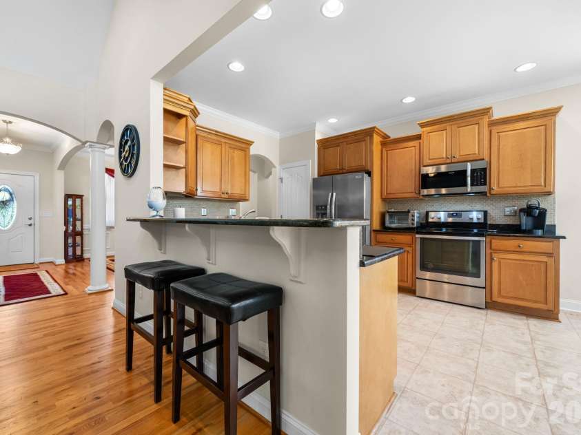 117 Vista View Place, Mooresville, NC 28117.  MLS# CAR4431255, YatesRealty ID 54751. 
