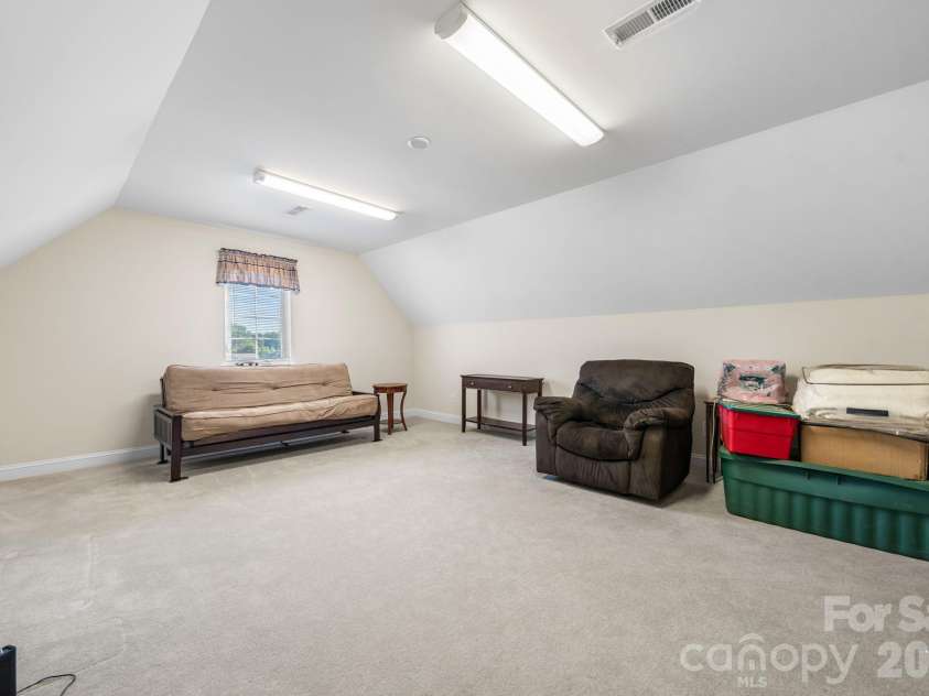 117 Vista View Place, Mooresville, NC 28117.  MLS# CAR4431255, YatesRealty ID 54751. 