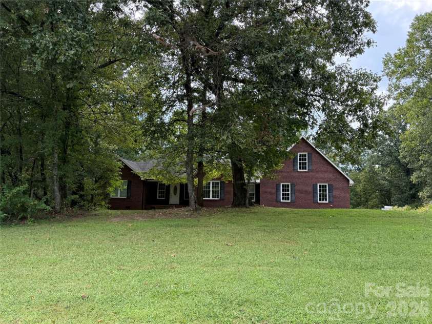 2150 Fox Creek Trail, Lincolnton, NC 28092.  MLS# CAR4424180, YatesRealty ID 54752. 