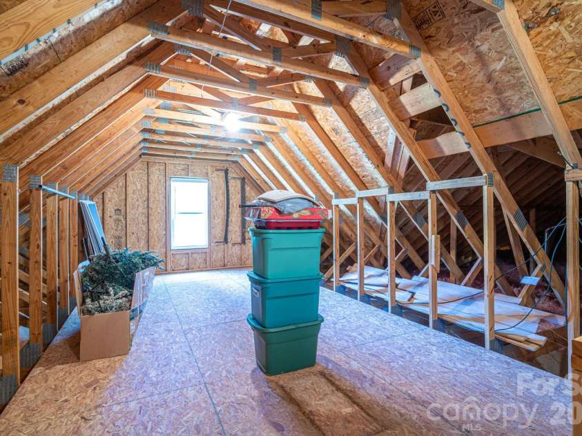 2150 Fox Creek Trail, Lincolnton, NC 28092.  MLS# CAR4424180, YatesRealty ID 54752. 