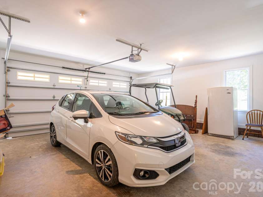 2150 Fox Creek Trail, Lincolnton, NC 28092.  MLS# CAR4424180, YatesRealty ID 54752. 