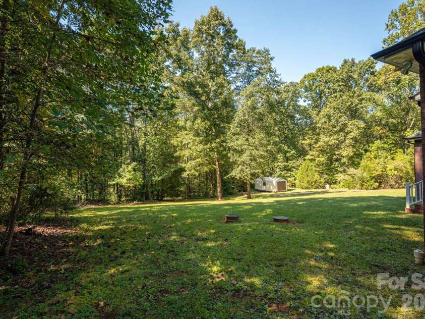 2150 Fox Creek Trail, Lincolnton, NC 28092.  MLS# CAR4424180, YatesRealty ID 54752. 