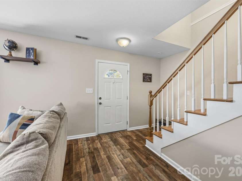 7519 Katherine Drive, Denver, NC 28037.  MLS# CAR4428529, YatesRealty ID 54753. 