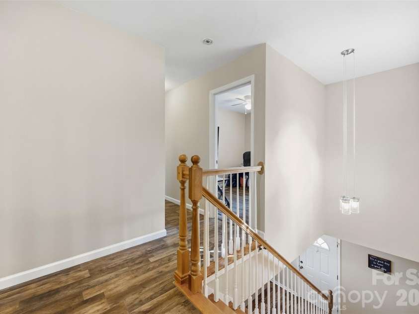 7519 Katherine Drive, Denver, NC 28037.  MLS# CAR4428529, YatesRealty ID 54753. 