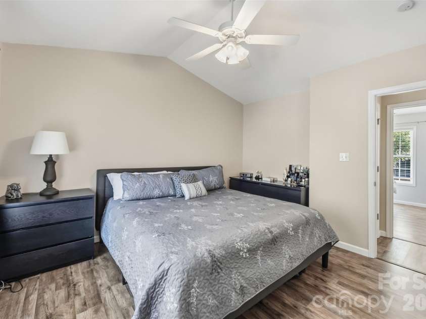 7519 Katherine Drive, Denver, NC 28037.  MLS# CAR4428529, YatesRealty ID 54753. 