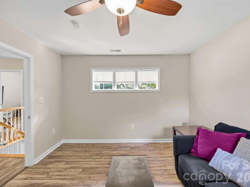 7519 Katherine Drive, Denver, NC 28037.  MLS# CAR4428529, YatesRealty ID 54753. 