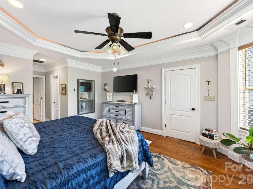 73 Rose Of Sharon Way, Candler, NC 28715.  MLS# CAR4417283, YatesRealty ID 54754. 